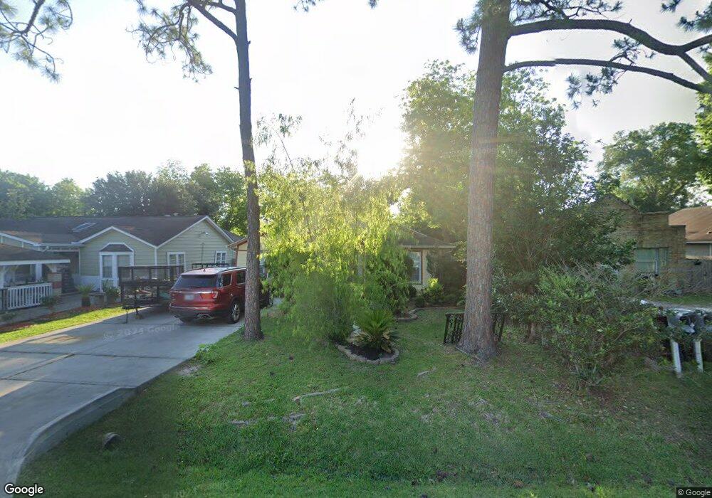 1319 8th St, Rosenberg, TX 77471 - photo 1