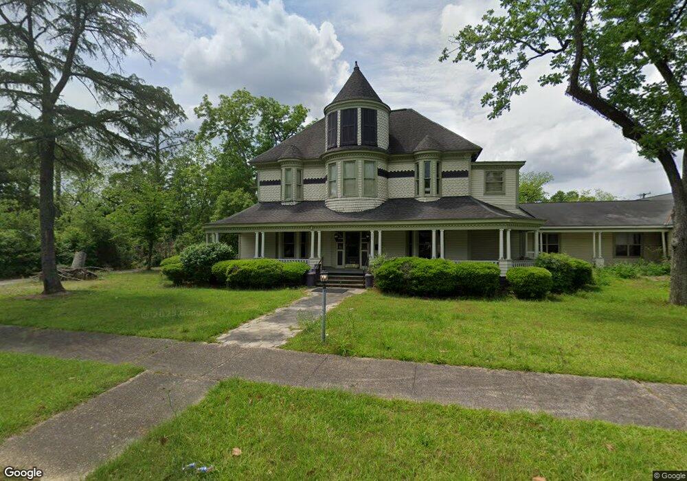 605 S Lee St, Fitzgerald, GA 31750 - photo 1
