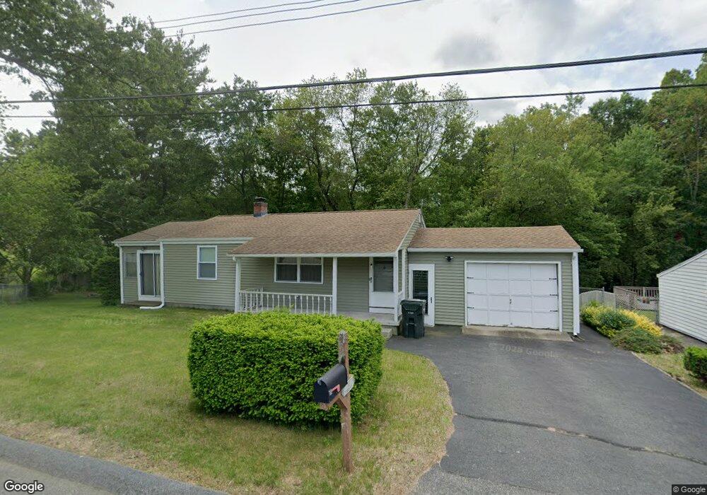 54 Dennis St, Springfield, MA 01118 - photo 1