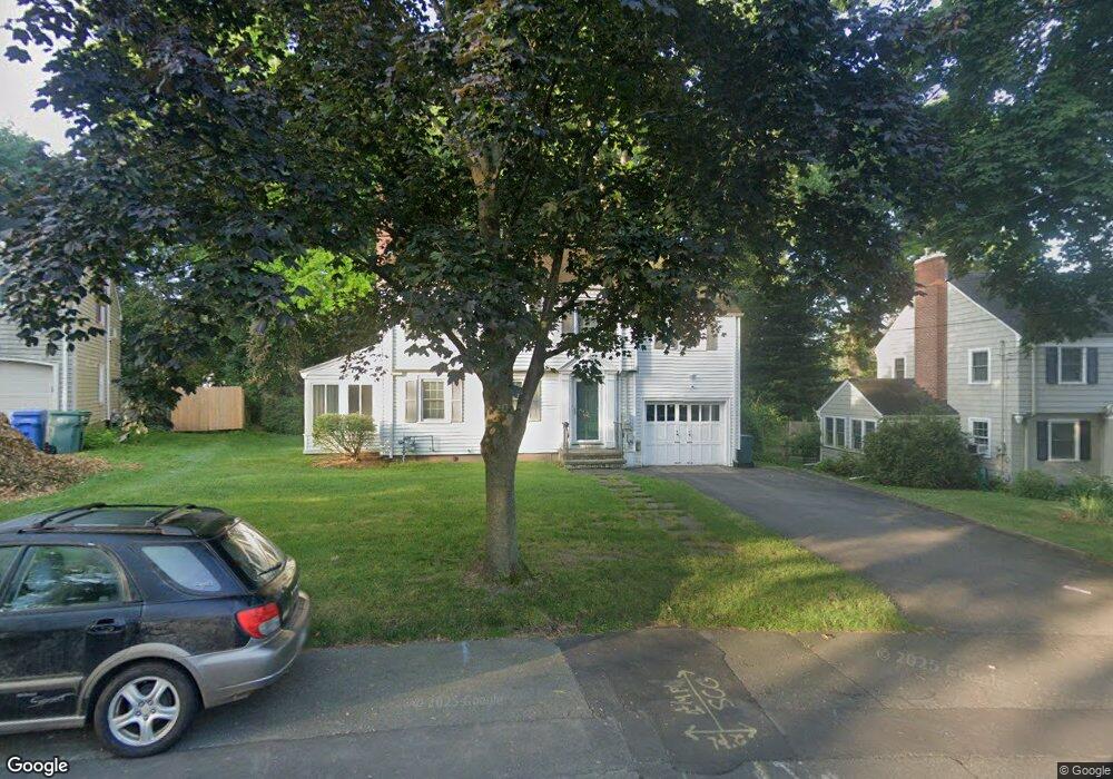 129 Gillies Rd, Hamden, CT 06517 - photo 1