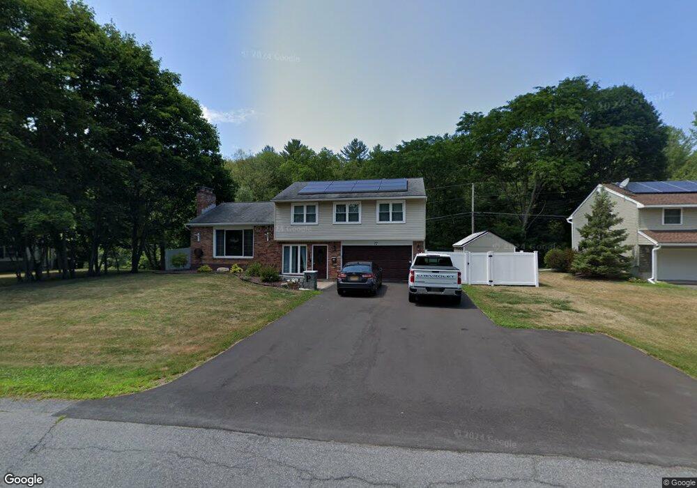 72 Saint Stephens Ln W, Schenectady, NY 12302 - photo 1