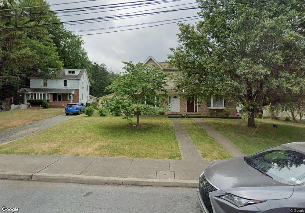 650 Furnace St, Emmaus, PA 18049 - photo 1