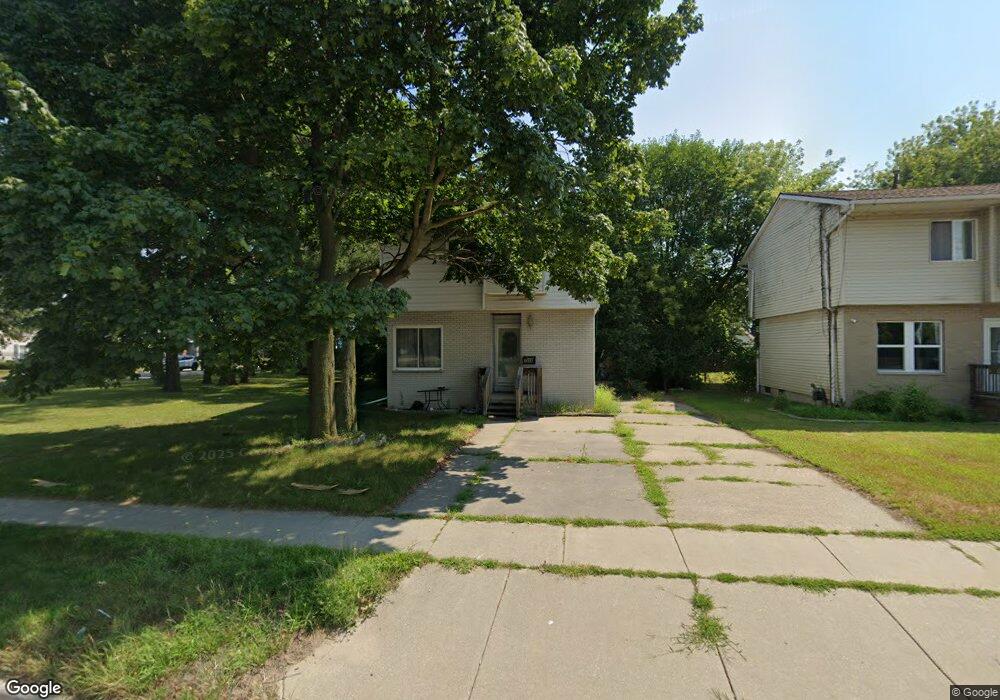 3008 24th St, Port Huron, MI 48060 - photo 1
