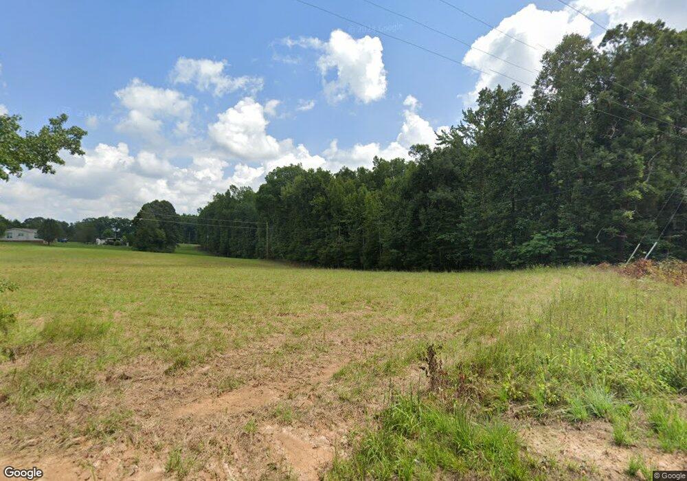 82 Brickland Rd, Kenbridge, VA 23944 - photo 1