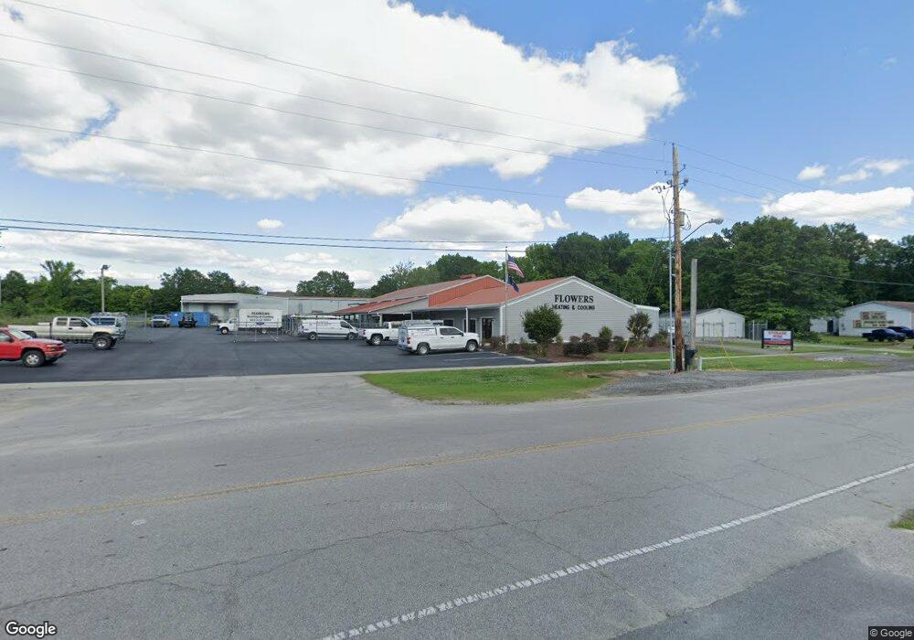 1004 Wylie St, Camden, SC 29020 - photo 1