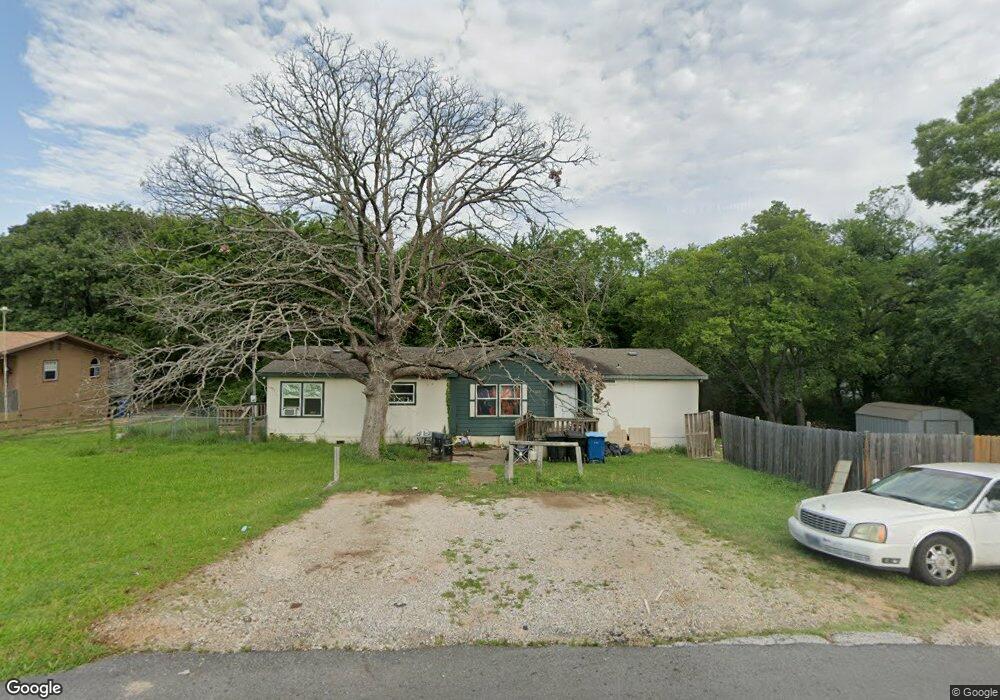 1325 S Travis Ave, Denison, TX 75021 - photo 1