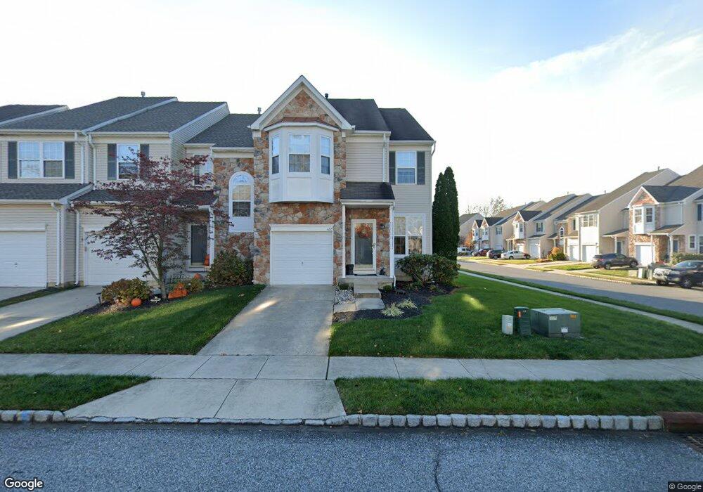 122 Beacon Dr, Woodbury, NJ 08096 - photo 1