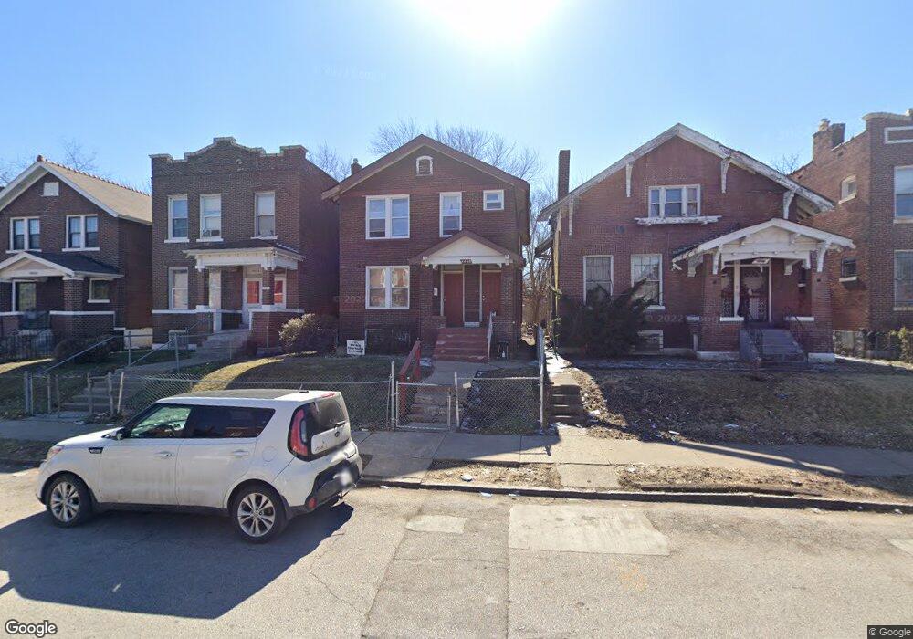 4468 Margaretta Ave, Saint Louis, MO 63115 - photo 1