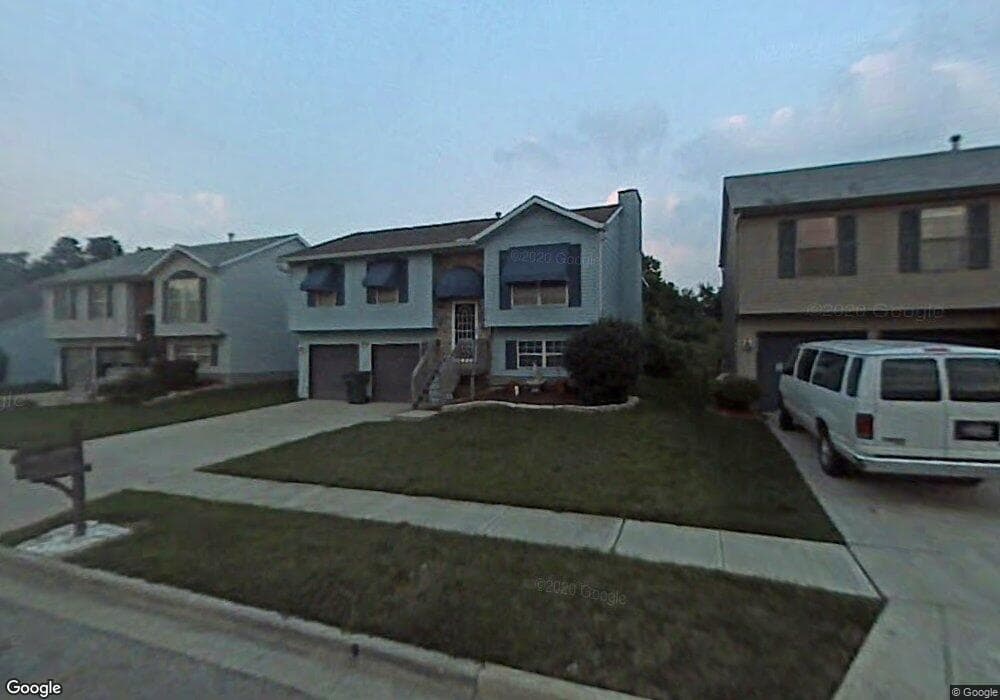 2956 Hinsel Dr, Columbus, OH 43232 - photo 1