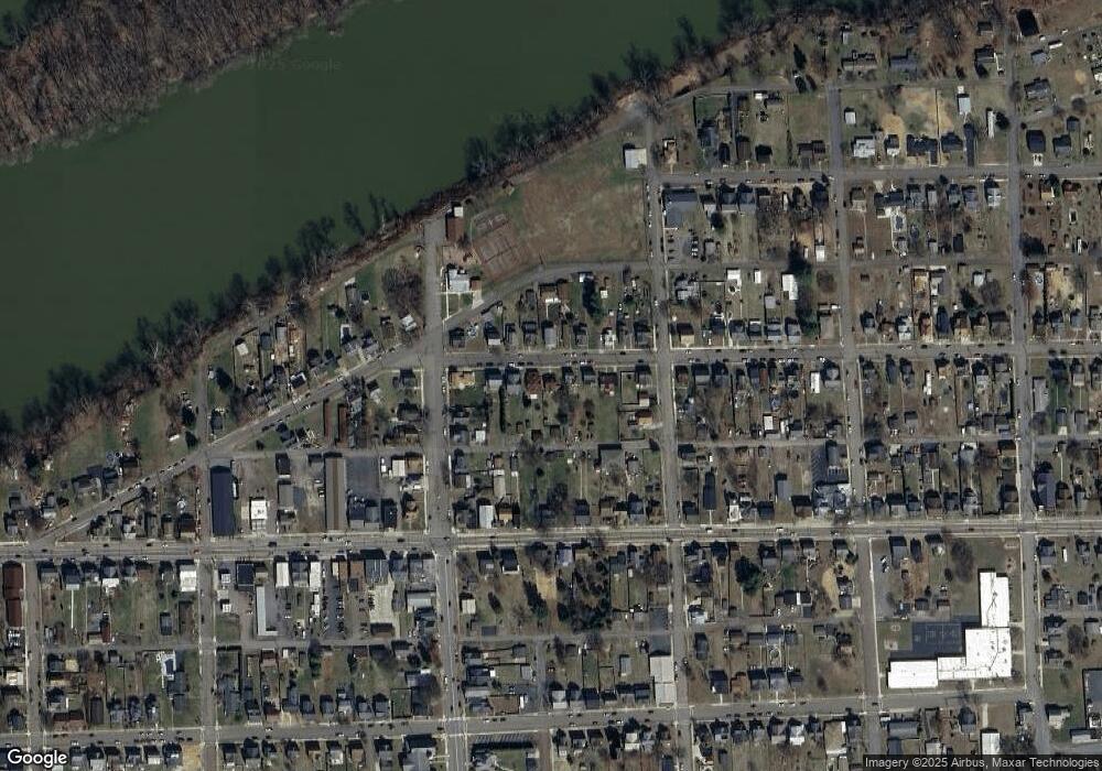 520 E 2nd St, Nescopeck, PA 18635 - photo 1