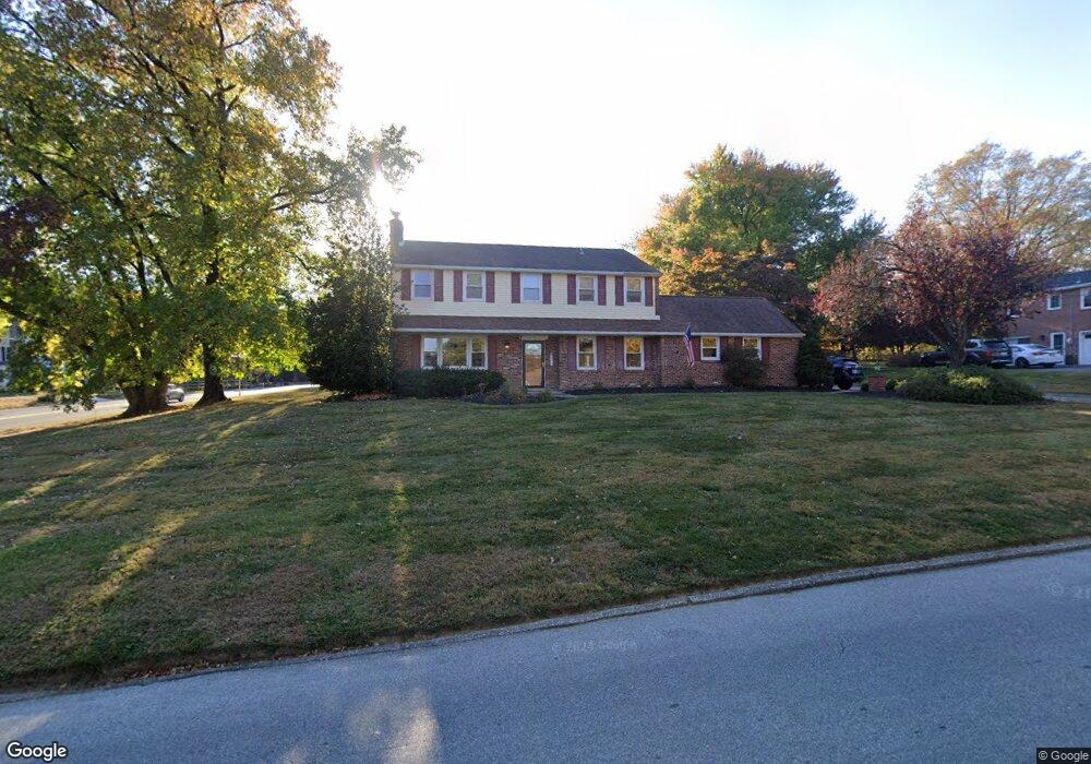 1308 Anthony Wayne Dr, Wayne, PA 19087 - photo 1