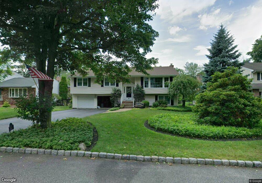 69 Ronald Ct, Ramsey, NJ 07446 - photo 1