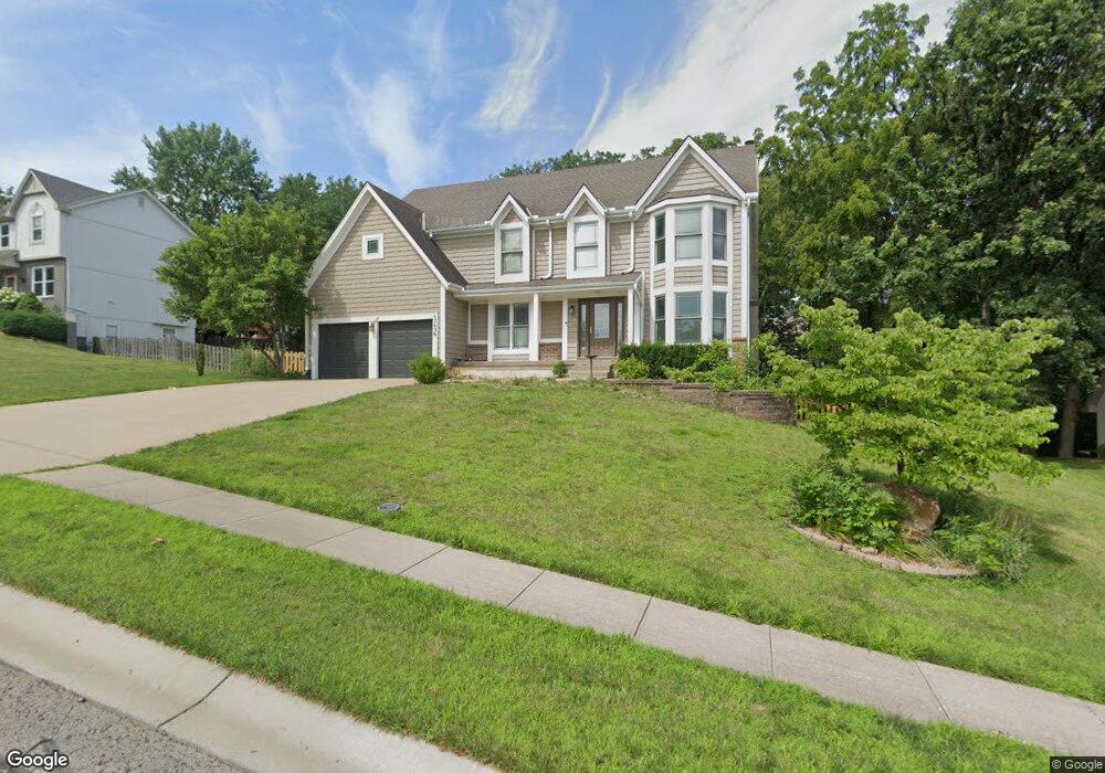 5636 Noland Rd, Shawnee, KS 66216 - photo 1