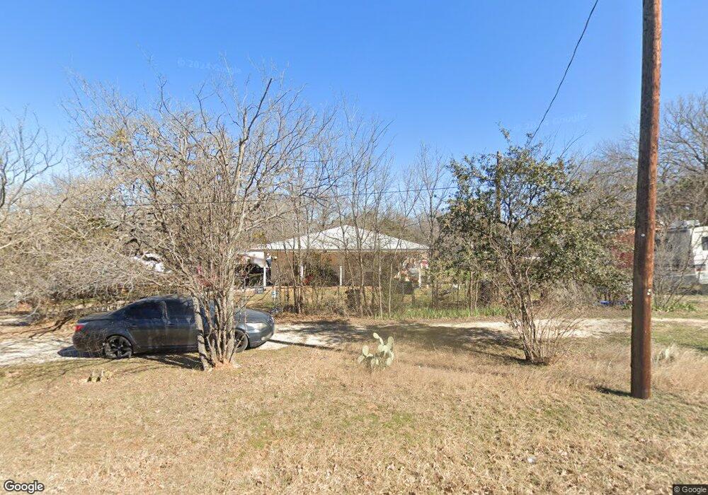 417 Gilliam Ct, Granbury, TX 76049 - photo 1