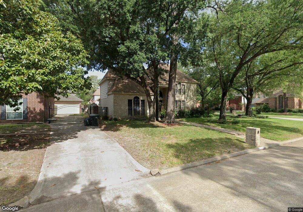 7227 Birchtree Forest Dr, Houston, TX 77088 - photo 1