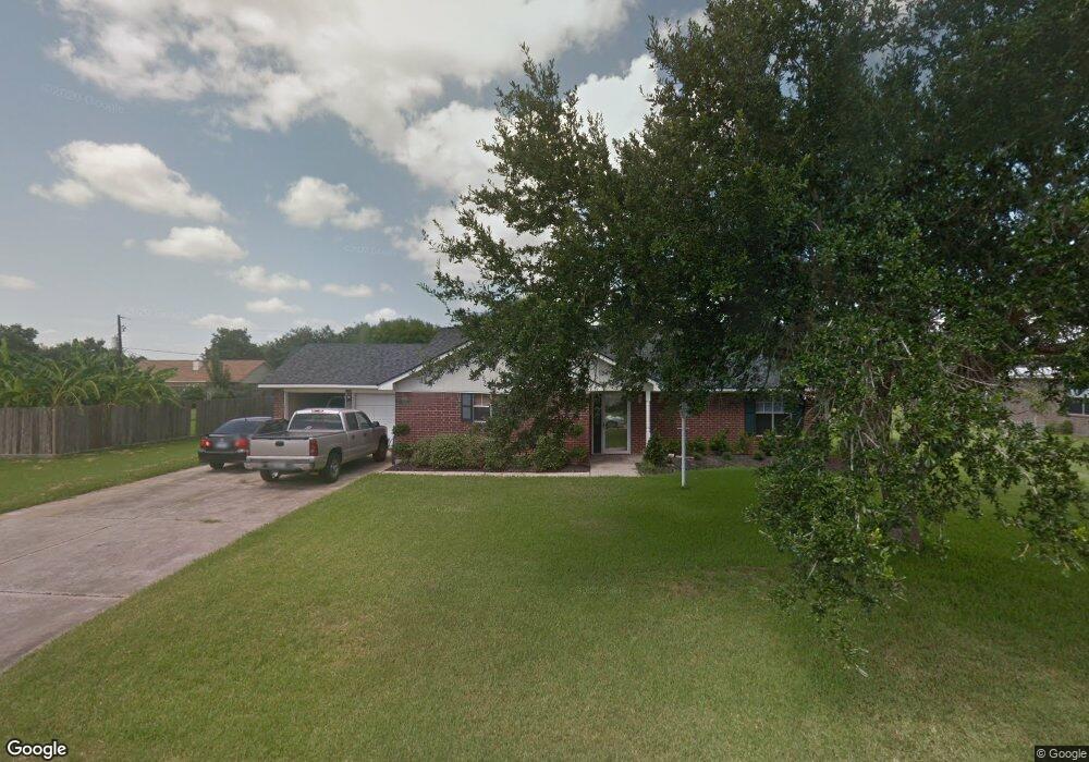 3410 Van Ness Dr, Alvin, TX 77511 - photo 1