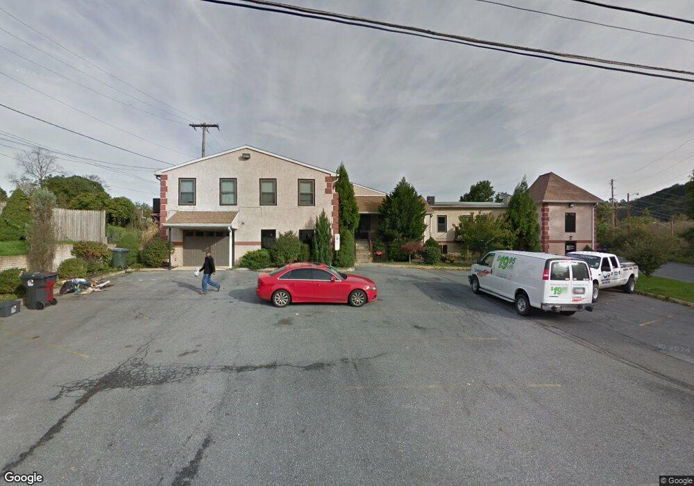 5477 Mauser St unit H, Laurys Station, PA 18059 - photo 1