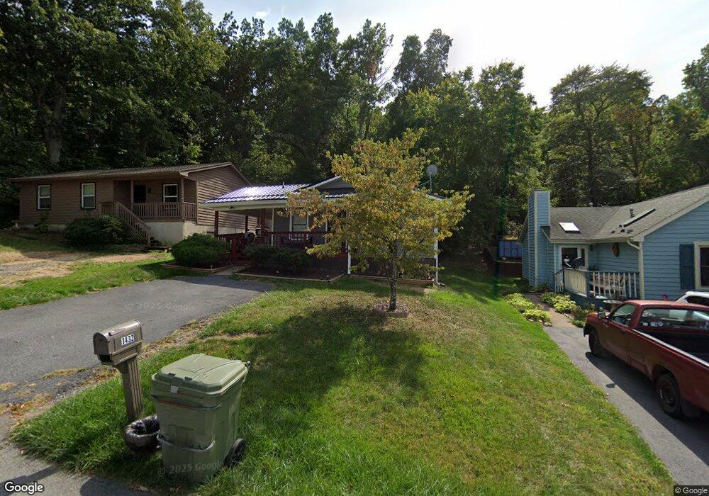 1432 5th St, Waynesboro, VA 22980 - photo 1