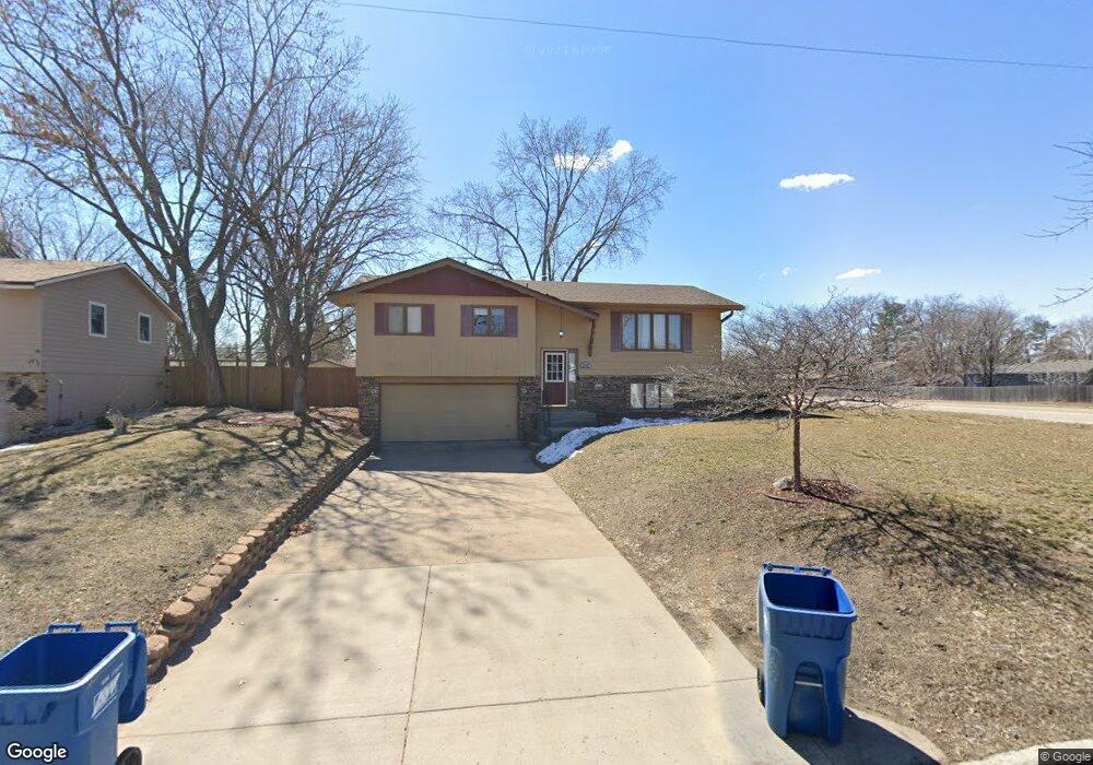 270 105th Ave NW, Coon Rapids, MN 55448 - photo 1