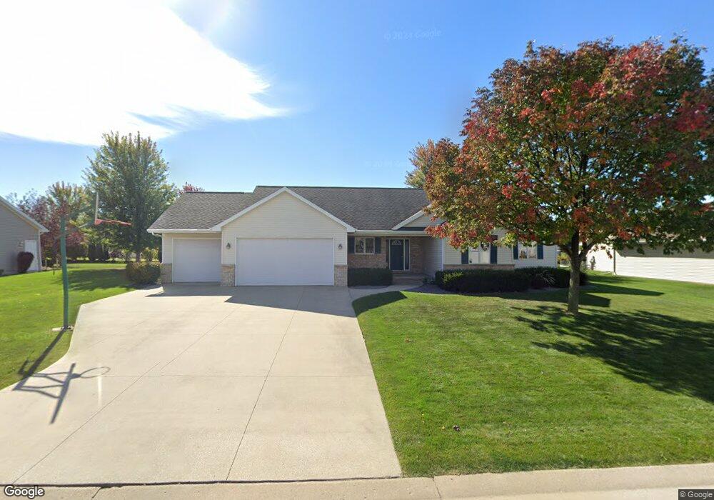 W5573 Brandon Way, Appleton, WI 54915 - photo 1