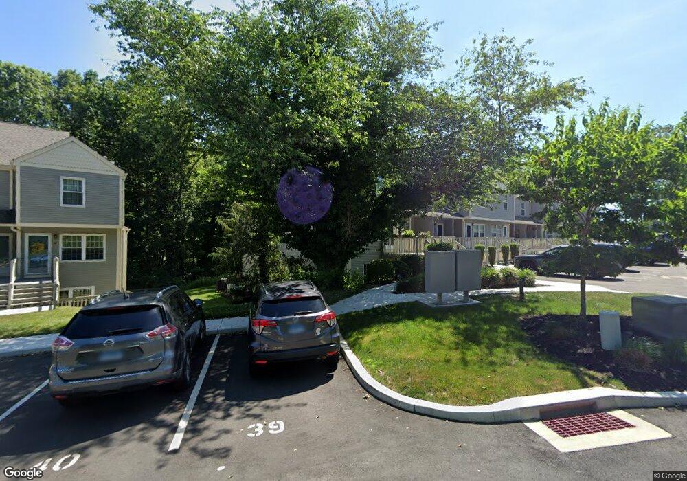 38 Manorwood Dr, Branford, CT 06405 - photo 1