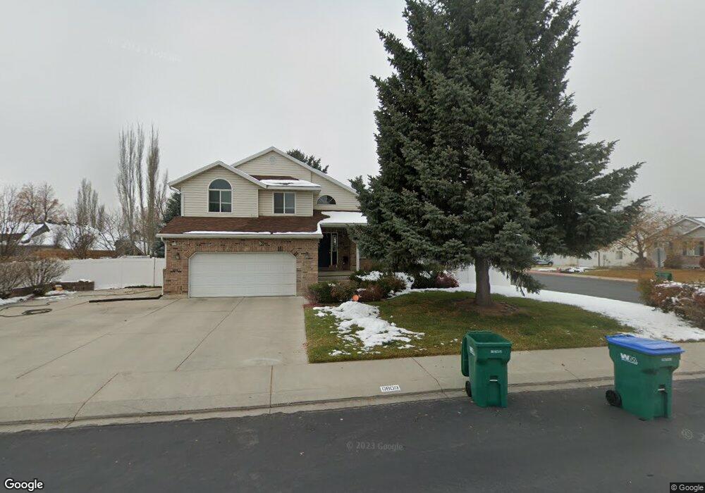 9809 Chesterfield Dr, Cedar Hills, UT 84062 - photo 1