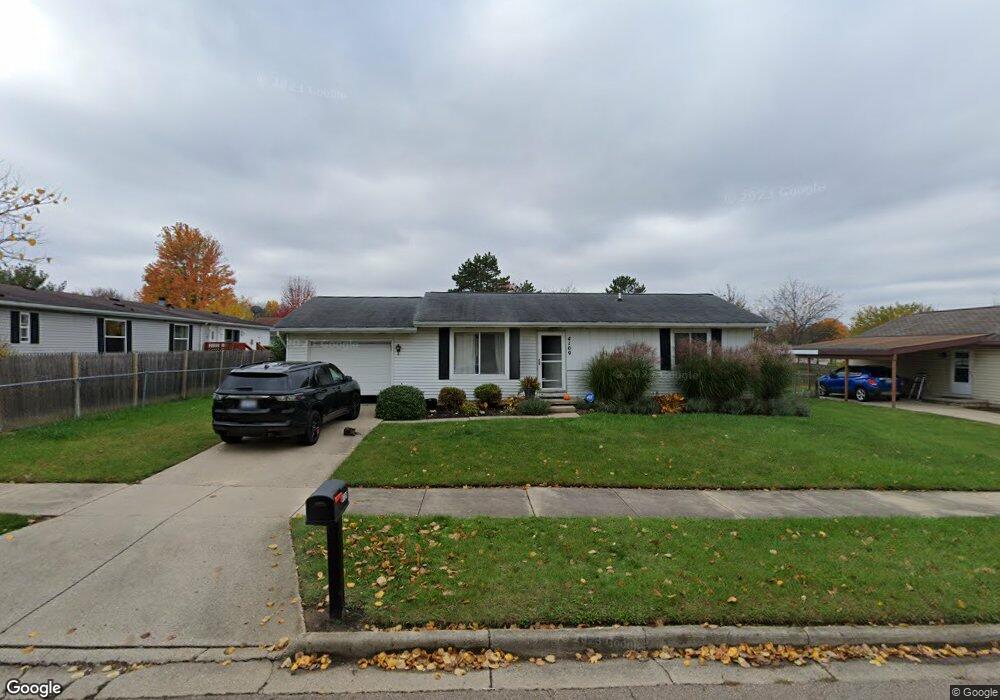 4109 Balmoral Dr, Lansing, MI 48911 - photo 1