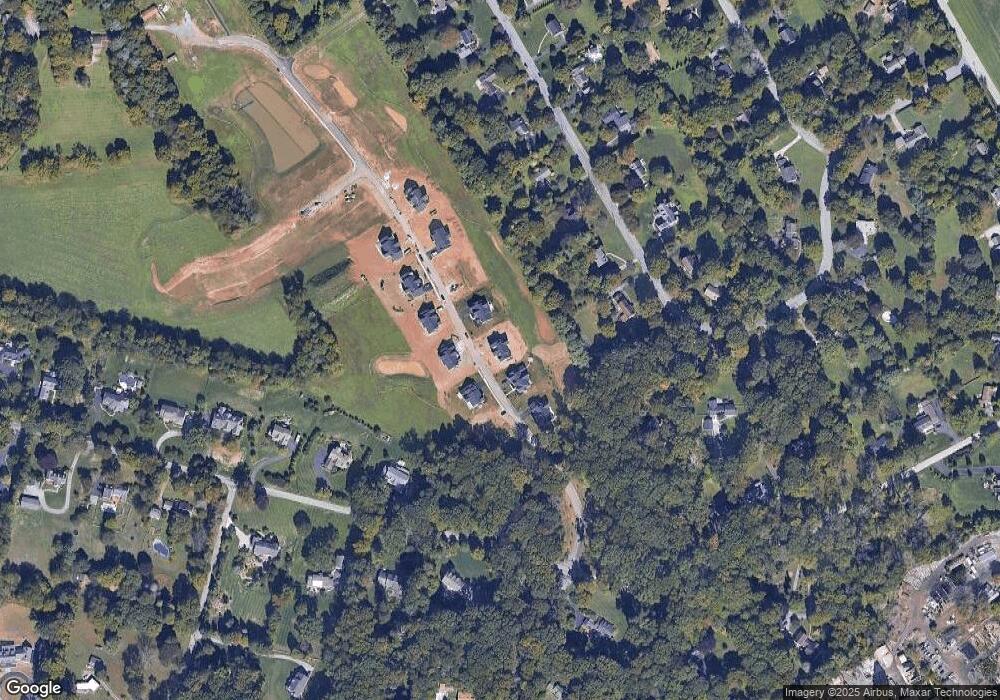 206 Walnut Tree Ln, Malvern, PA 19355 - photo 1