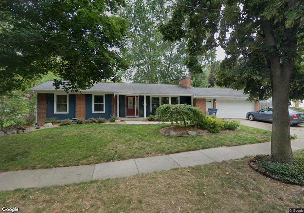 874 Washtenaw St NE, Grand Rapids, MI 49505 - photo 1