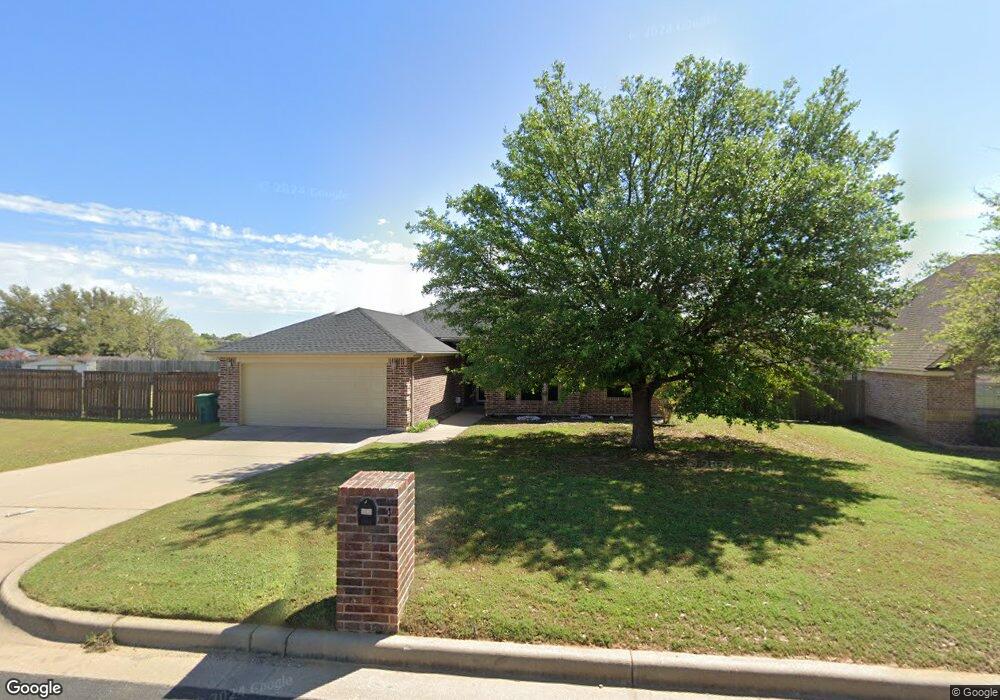 218 Willow Creek Dr, Weatherford, TX 76085 - photo 1