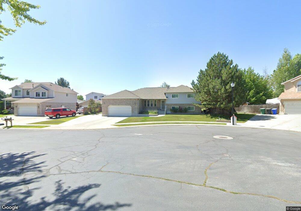 4209 Flat Creek Cir, West Jordan, UT 84088 - photo 1