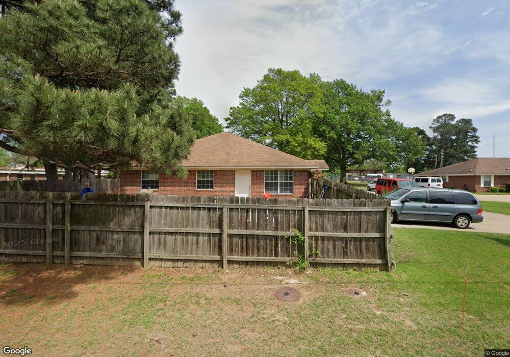 4820 Elizabeth St, Texarkana, TX 75503 - photo 1