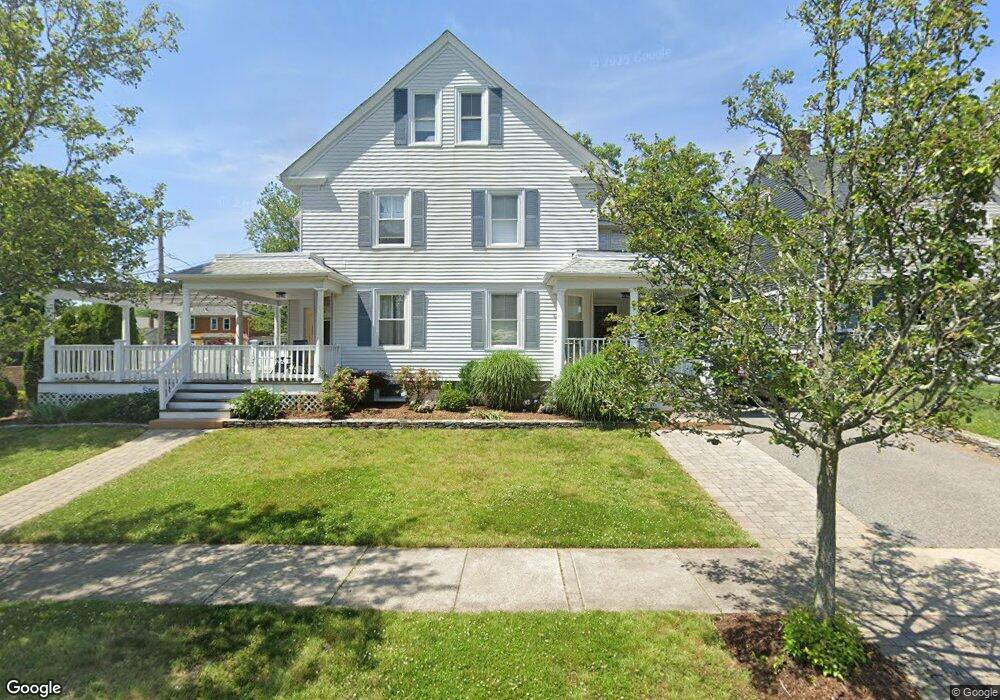 123 Bluff Ave unit 2, Cranston, RI 02905 - photo 1