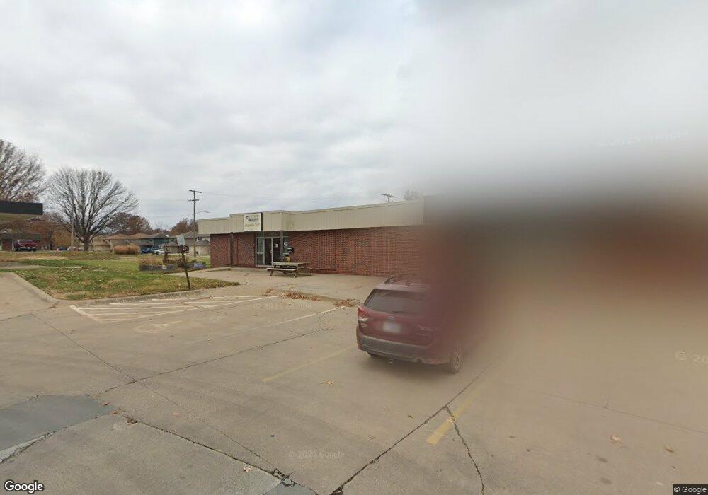 613 Holiday Plaza, Lansing, KS 66043 - photo 1