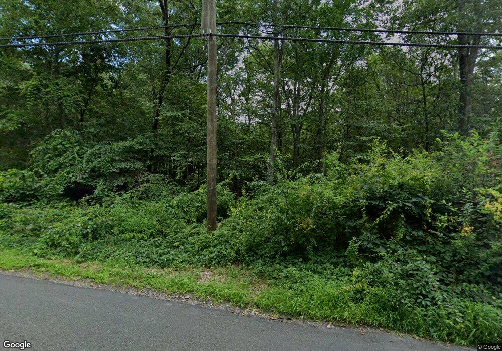 174 Painter Hill Rd, Roxbury, CT 06783 - photo 1