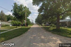 102 W Woodland Ave Unit 104, Plainview, NE 68769