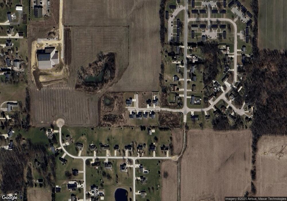 626 Bungalow Dr unit 1, Nappanee, IN 46550 - photo 1