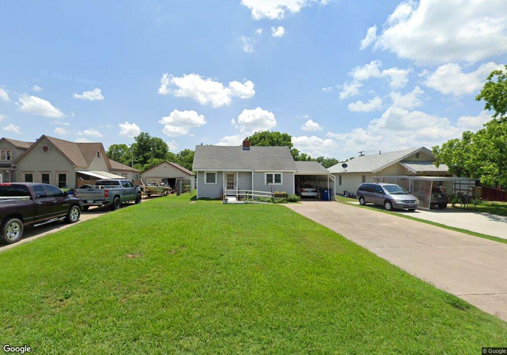 1308 W Beech Ave, Duncan, OK 73533 - photo 1