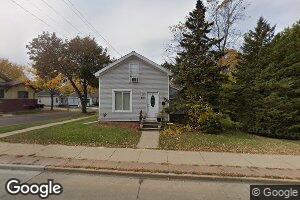 621 S Memorial Dr, Appleton, WI 54911