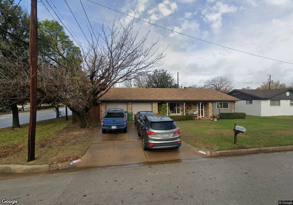 1108 Black St, Hurst, TX 76053 - photo 1