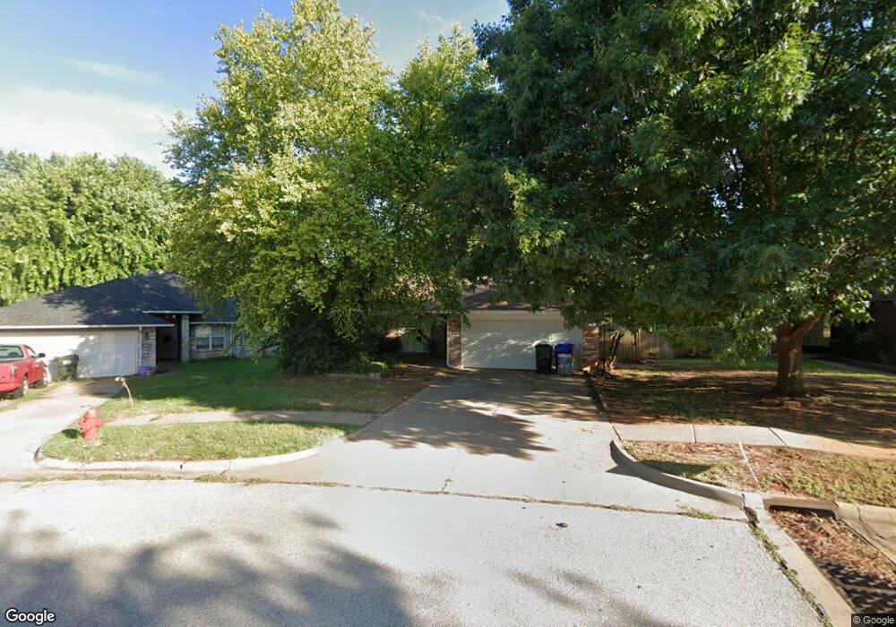 605 Coopers Hawk Dr, Norman, OK 73072 - photo 1