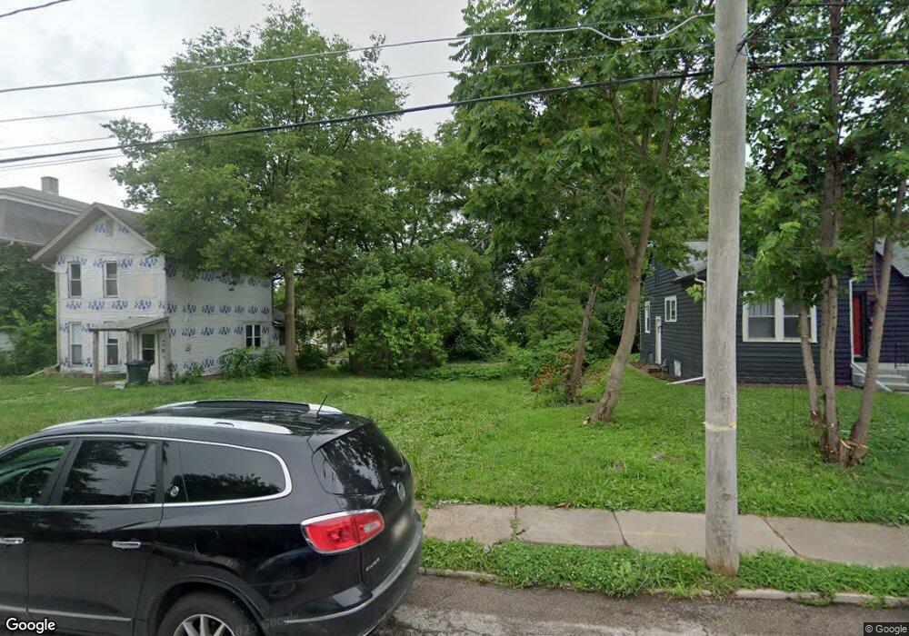 1314 Farnam St, Davenport, IA 52803 - photo 1