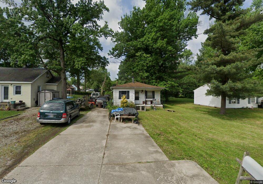 305 Mary St, Jeffersonville, IN 47130 - photo 1
