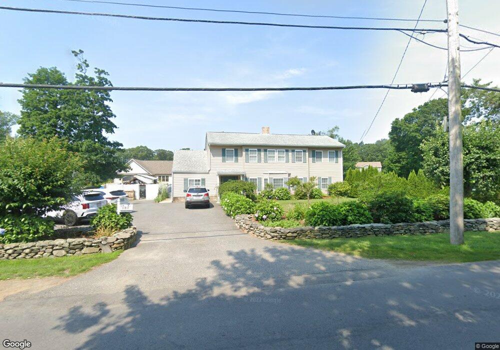 102 Maple Ave, Swansea, MA 02777 - photo 1