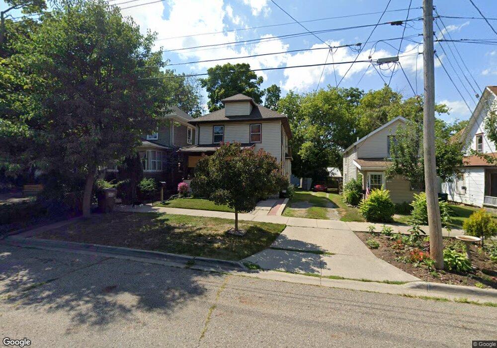615 N Sycamore St, Lansing, MI 48933 - photo 1
