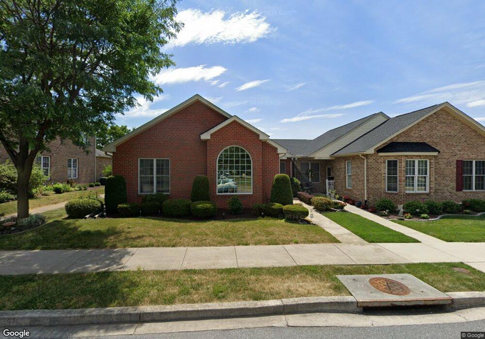 618 Observatory Dr, Hagerstown, MD 21742 - photo 1