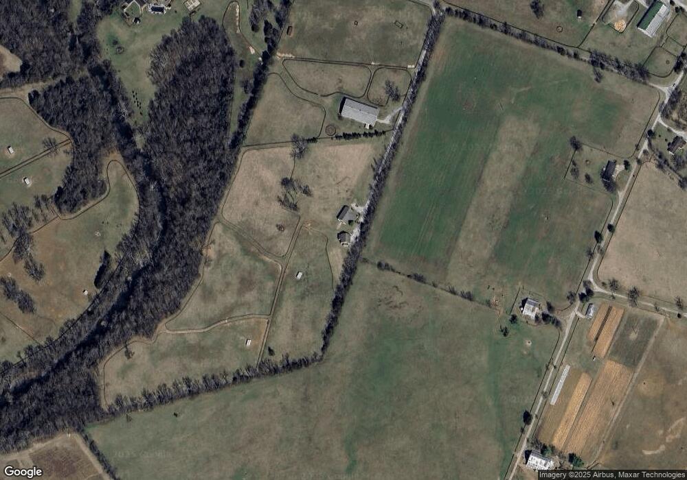 1140 Kidds Mill Rd E, Versailles, KY 40383 - photo 1