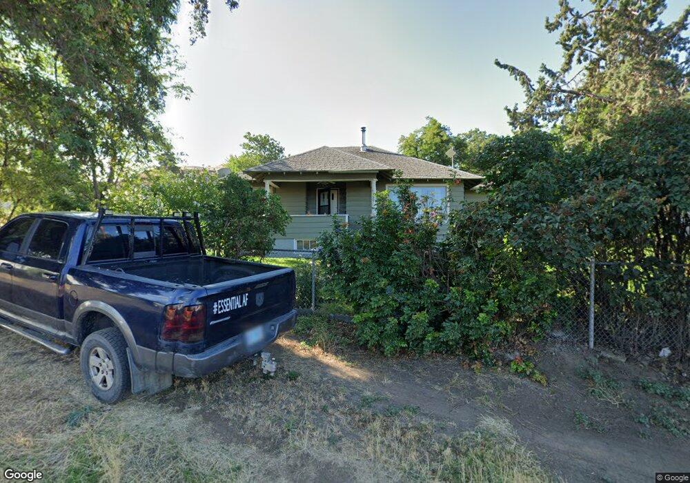 1920 E 15th St, the Dalles, OR 97058 - photo 1