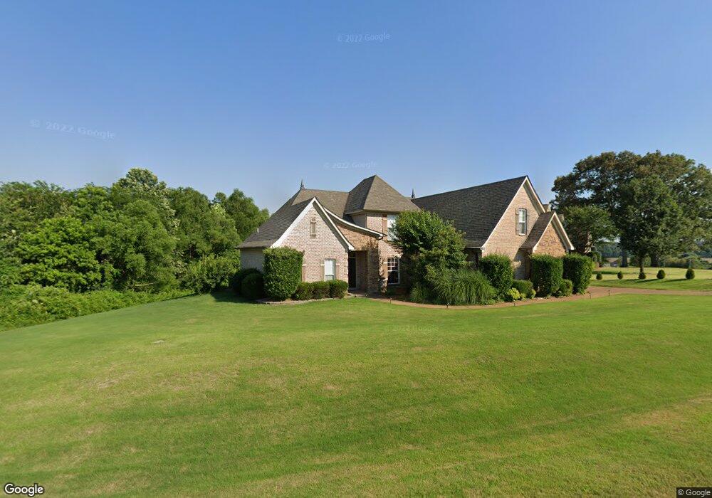 1404 Fountain Gate Dr E, Hernando, MS 38632 - photo 1