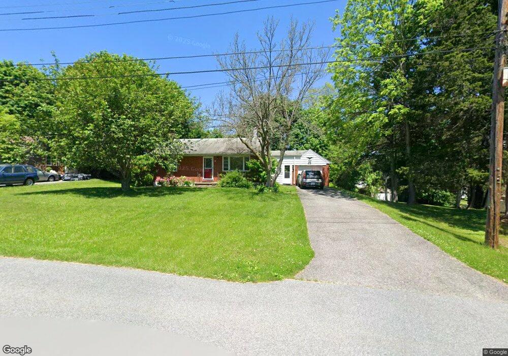 5 Barent Ln, Poughkeepsie, NY 12603 - photo 1